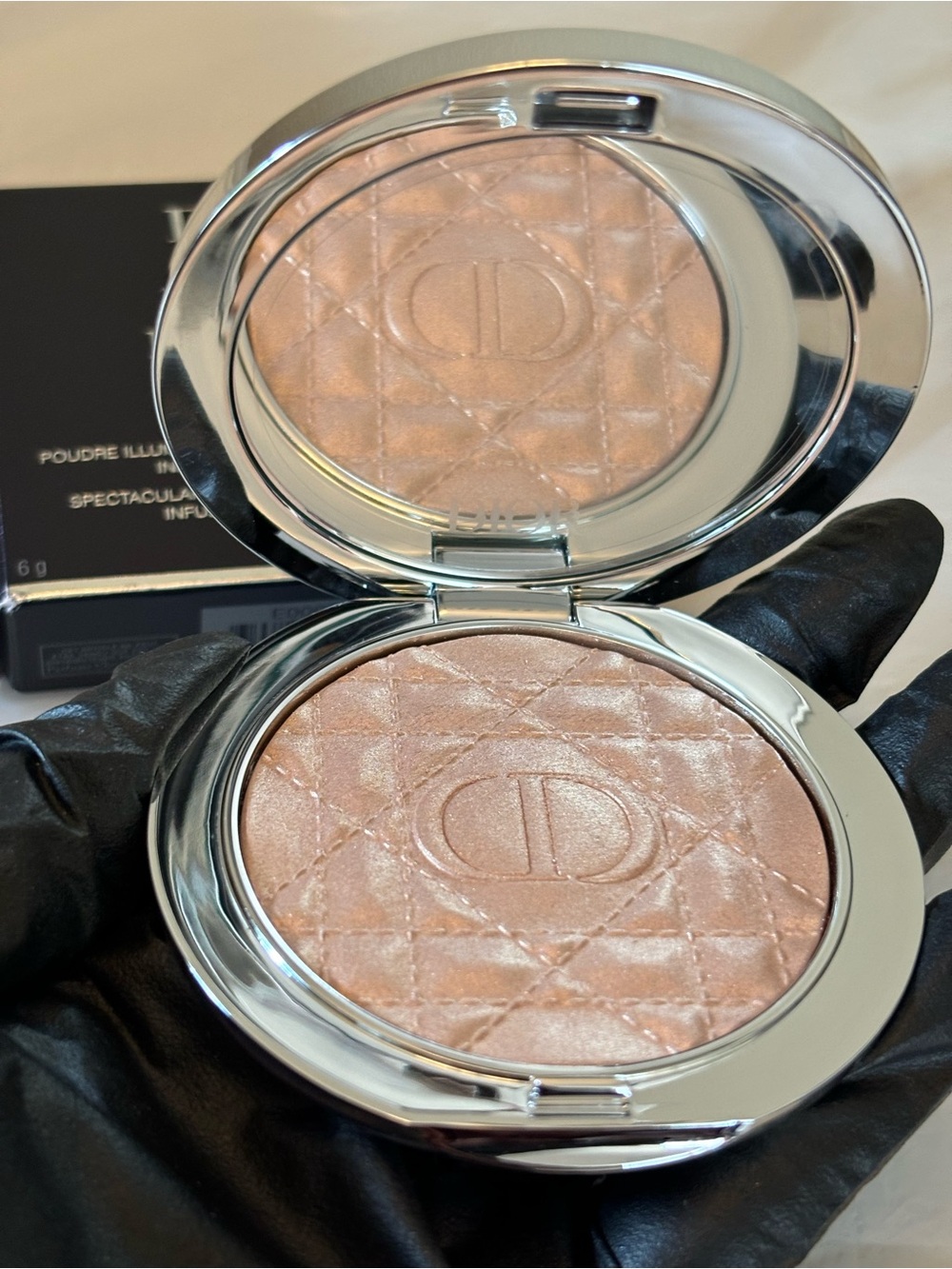 ❗️SALE❗️✨Dior Forever Glow Luminizer - Nude Halo 01✨